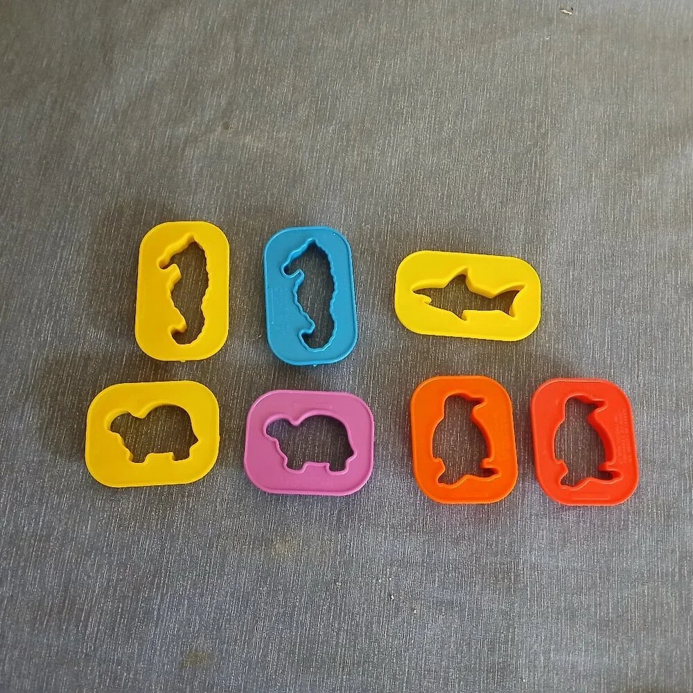 Hasbro play-dough shapes Sea Horse, Turtle, Penguin, Shark x 7 Vintage 1996